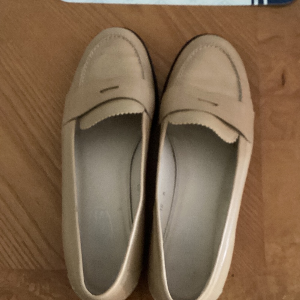 Talbots Cream Penny Loafers